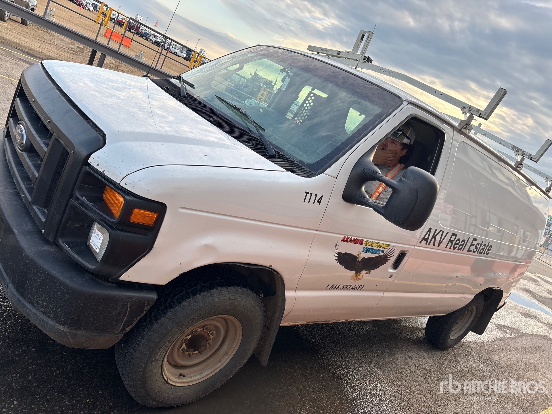 2011 Ford E-350 Cargo Van