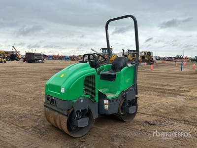 2018 Wacker Neuson RD12A Double Drum Roller