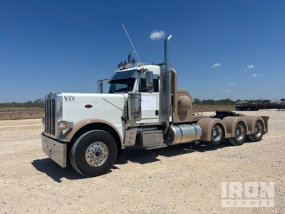 2021 Peterbilt 389 Winch Truck