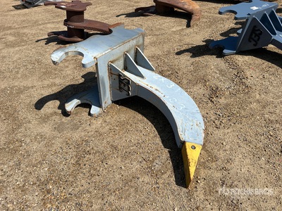 SEC Excavator Ripper - Fits John Deere 330