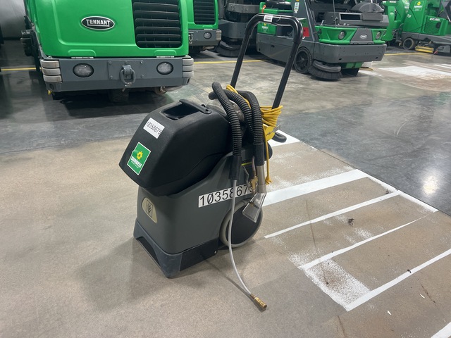 2021 Karcher BRC 30/15 C Electric Carpet Extractor 2021 Karcher BRC 30/15 C Electric Carpet Extractor