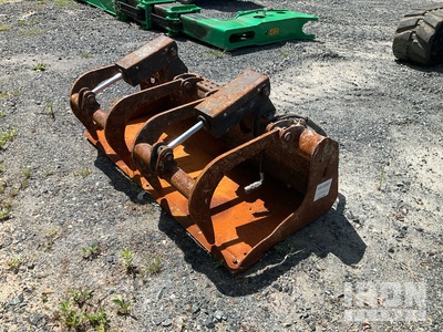 2017 Bobcat 7168340 68 in Grapple - Fits Bobcat