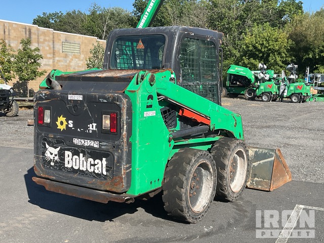 MINI CARGADOR SOBRE RUEDAS 2021 BOBCAT LOADER