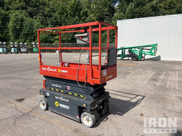 ELEVADOR TIJERA 2015 SKYJACK SJIII3219