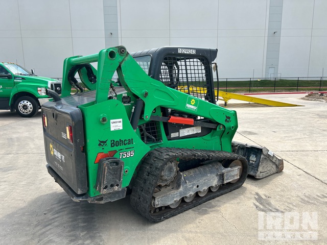 MINI CARGADOR SOBRE ORUGAS 2020 BOBCAT T595