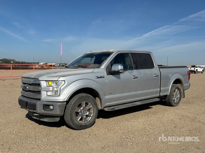 2015 Ford F-150 Lariat 4x4 Crew Cab بيك اب