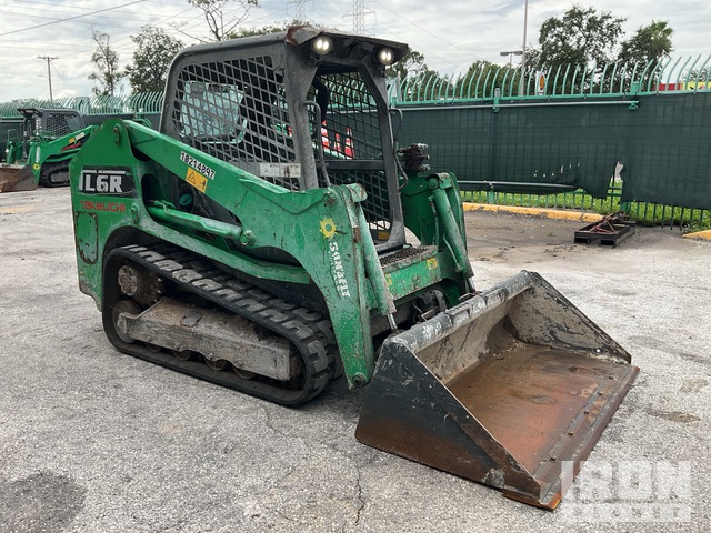 MINI CARGADOR SOBRE ORUGAS 2019 TAKEUCHI TL6R