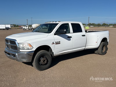 2015 Ram 3500 4x4 Crew Cab Pickup