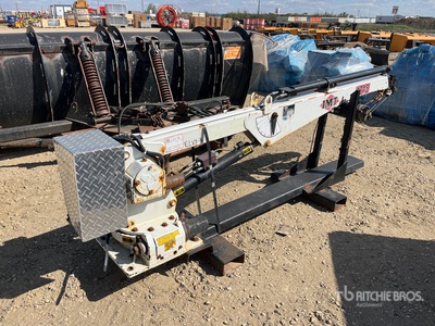 IMT 1015 Service Crane Divers