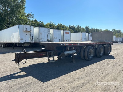 1999 Deloupe 25 ft Tri/A Drawbar Pup Flatbed Trailer