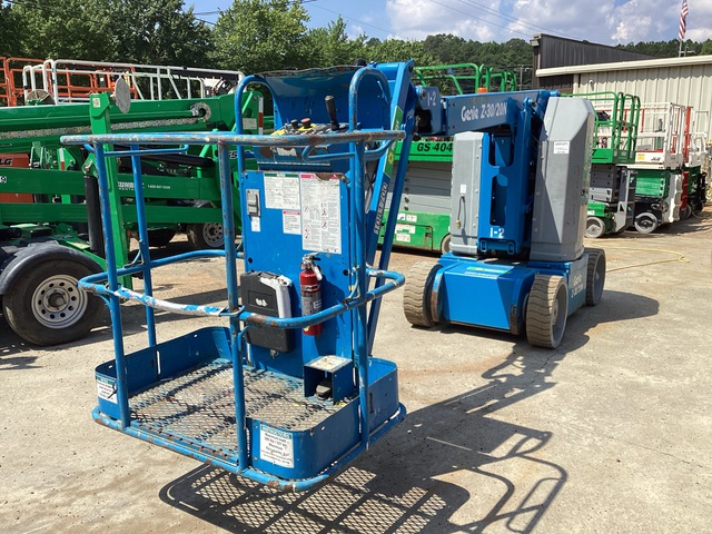 2016 Genie Z-30/20N 2WD Electric Articulating Boom Lift