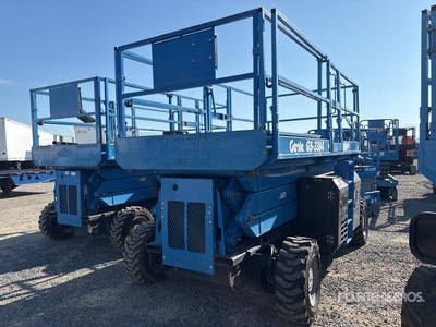 2016 Genie GS3384RT 4x4 Dual Fuel Scissor Lift