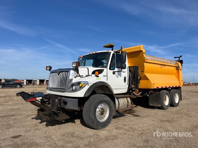 2013 International WorkStar 7600 6x4 T/A Dump Truck