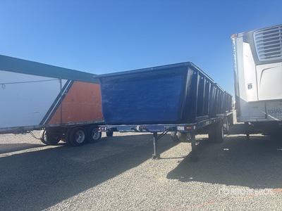 1967 Brown 24 ft S/A Flatbed Trailer