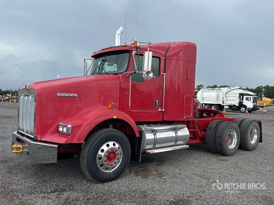 2009 Kenworth T800 6x4 T/A Sleeper Truck Tractor