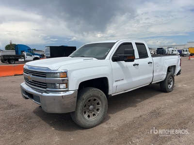 2016 Chevrolet Silverado 3500HD 4x4 Extended Cab Pickup