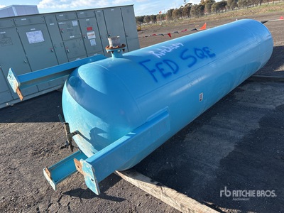 2019 Martinson 5000 L Steel Pneumatic タンク