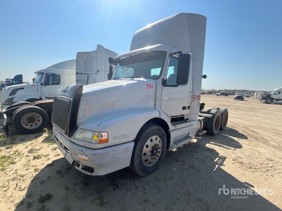2001 Volvo VNL 6x4 Tracteur Routier (Inoperable)
