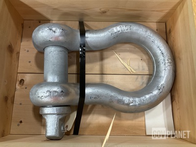 (3) 3" Shackles