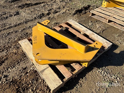 Cat Rear Mounted HD Grader Hitch Bracket モーターグレーダー　その他のアタッチメント - Fits Cat 140M/160M (Unused)