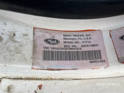 2007 Mack CT700 6x4 Big Bore Truck
