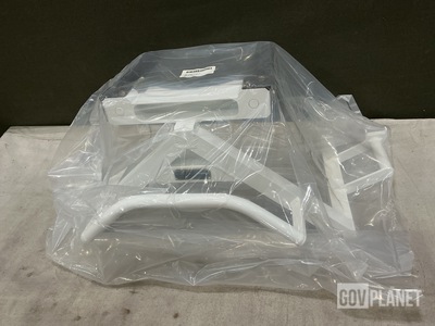 (2) McCay 74D750084-1001 Ground Hand Adapters