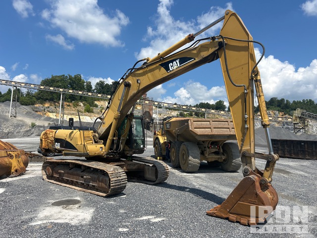 EXCAVADORA 2006 CATERPILLAR 330