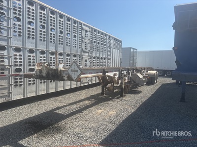 2001 Environmental Service Products T/A Roll-Off Trailer