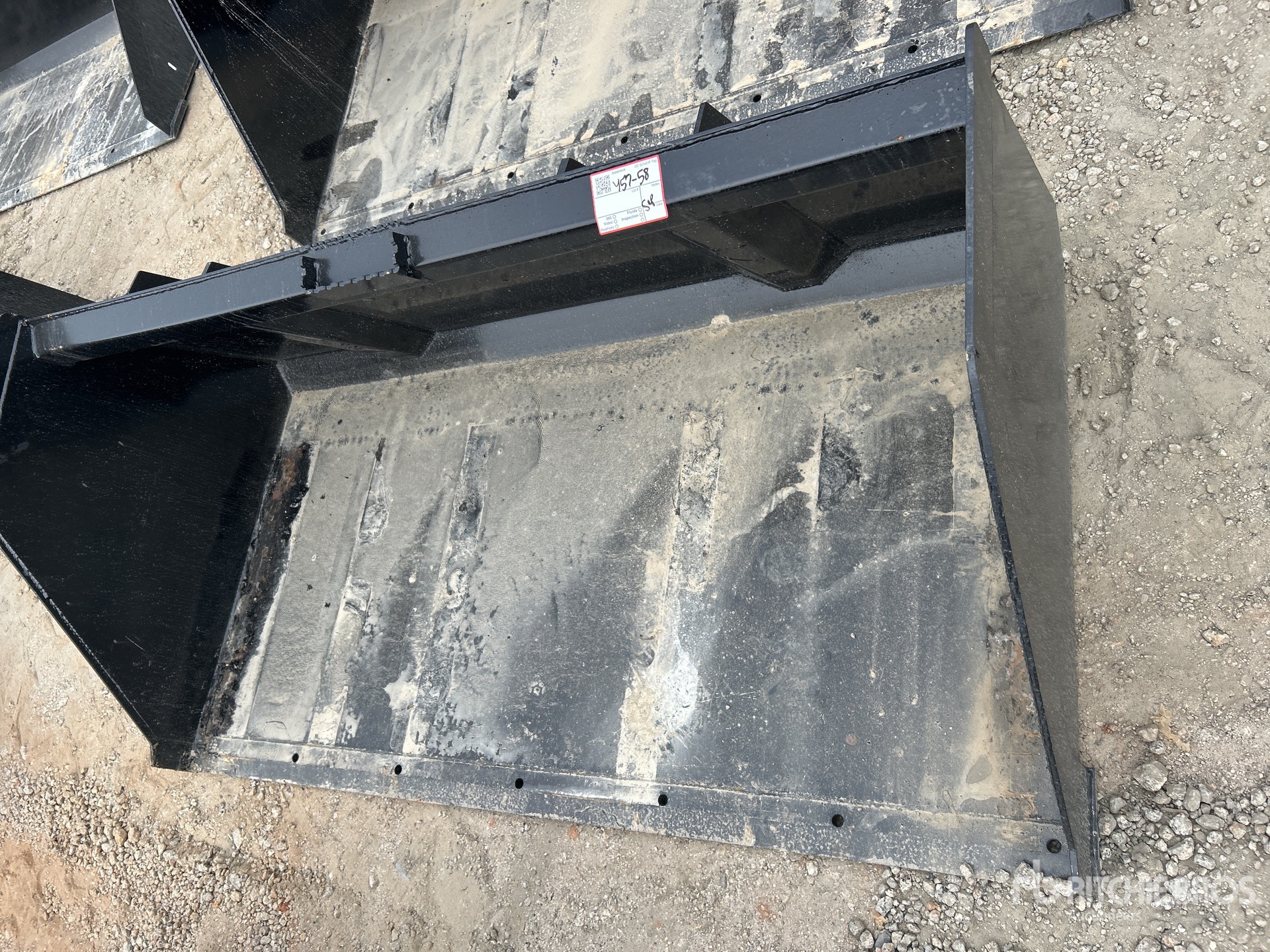 Mid-State 72 in Skid Steer Bucket