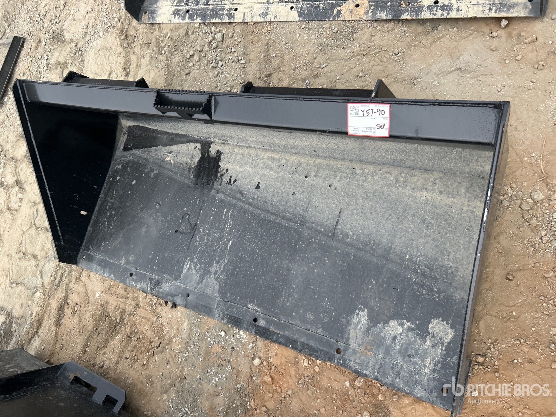 72 in Skid Steer Bucket