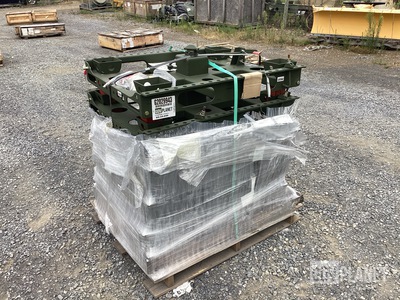 (5) BOH Environmental 15530128-001 Adapter Containers