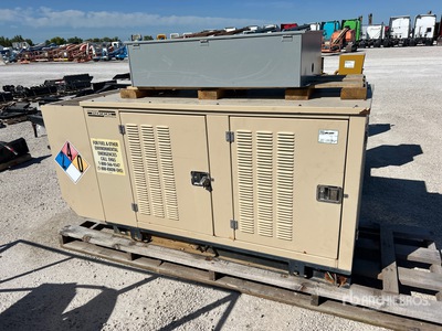 2000 Generac 2A00981-S 35 kW Generator Set