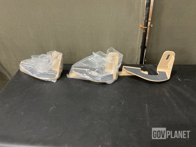 (28) Wheeler Bros 3688782C2 Lower Side Body Steps