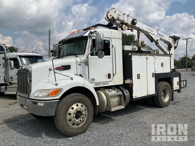 2015 (unverified) Peterbilt 337 4x2 Ciężarówka serwisowa
