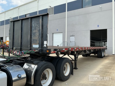 2011 Utility FS2CHS 45 ft T/A Flatbed Trailer