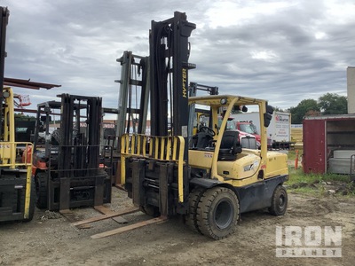 2018 Hyster H100FT 9200 lb Cushion Tire Forklift