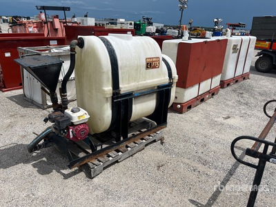 Ditch Witch 500 gal Mud Mixing System
