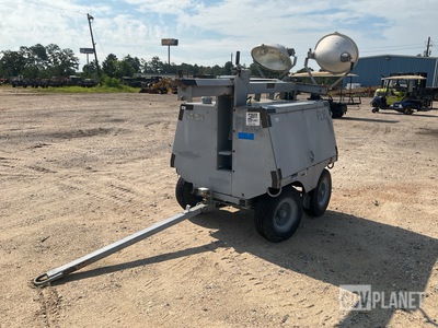 T & J FL-1D Light Tower
