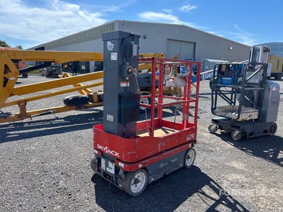 2014 Skyjack SJ16 Elevador vertical