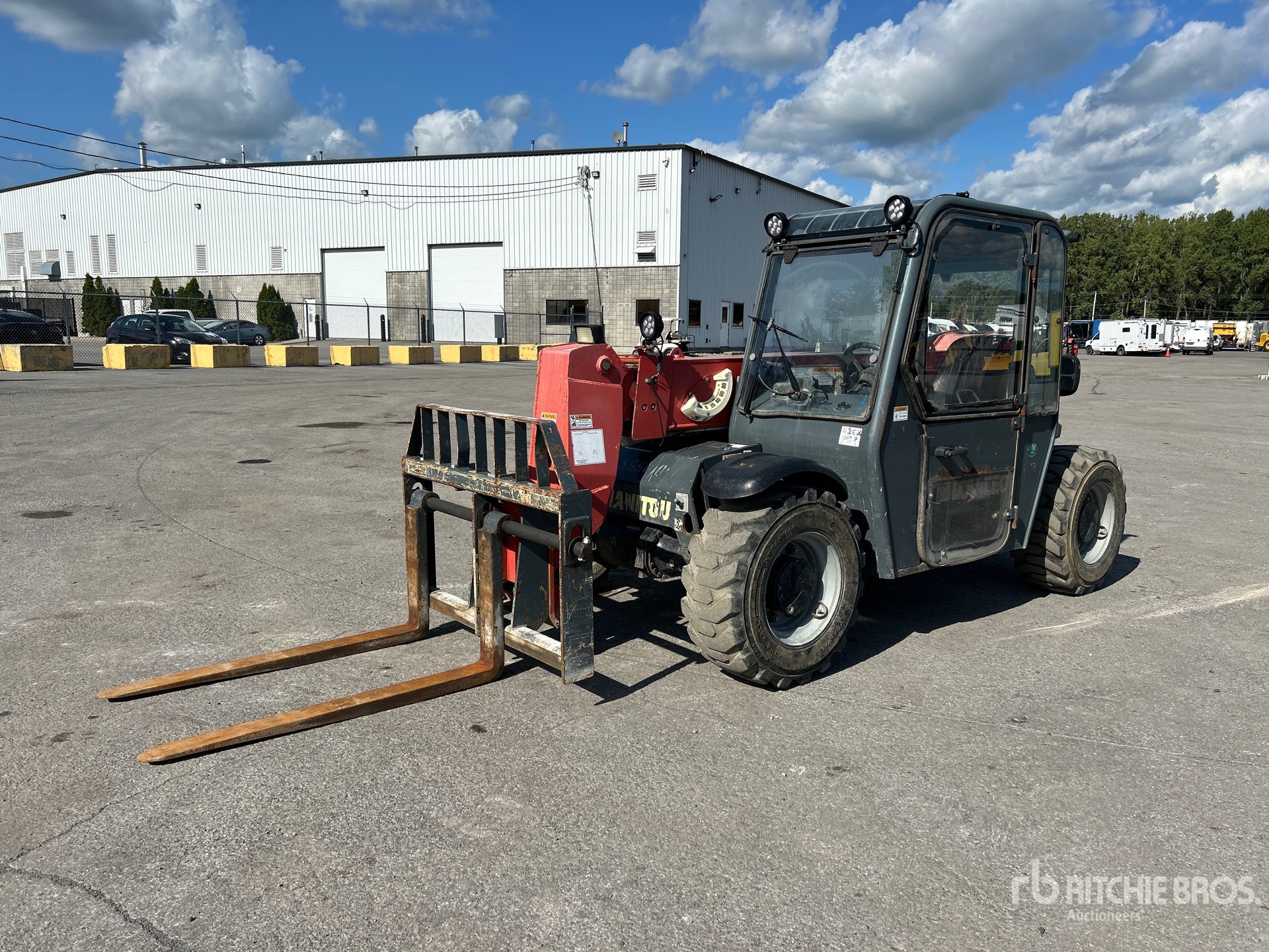 2014 Manitou MT5519 Telehandler