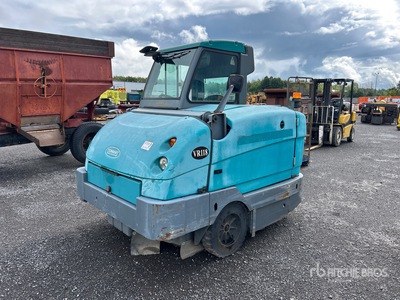 2009 Tennant M-S30 Ride-On Scheuersaugmaschine