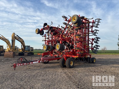 2012 Bourgault 5810 72 ft مثقاب هوائي