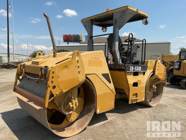 COMPACTADOR 2004 CATERPILLAR CB534D