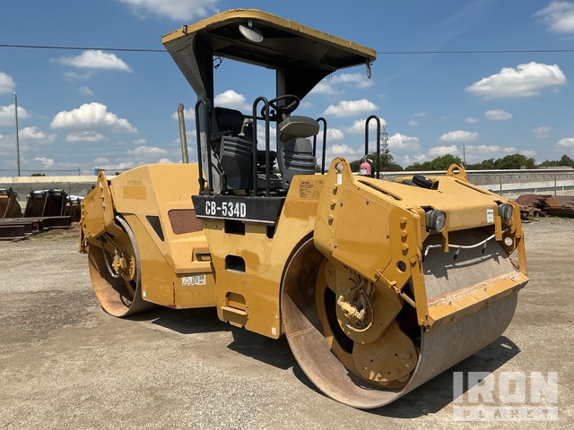 COMPACTADOR 2004 CATERPILLAR CB534D
