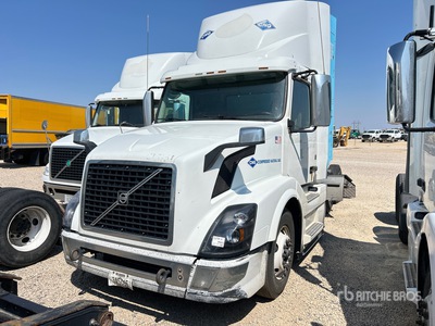 2018 Volvo VNL300 CNG 6x4 T/A Day Cab Truck Tractor (Inoperable)
