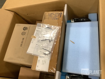 Valleylab UC8009 Universal Mounting Cart
