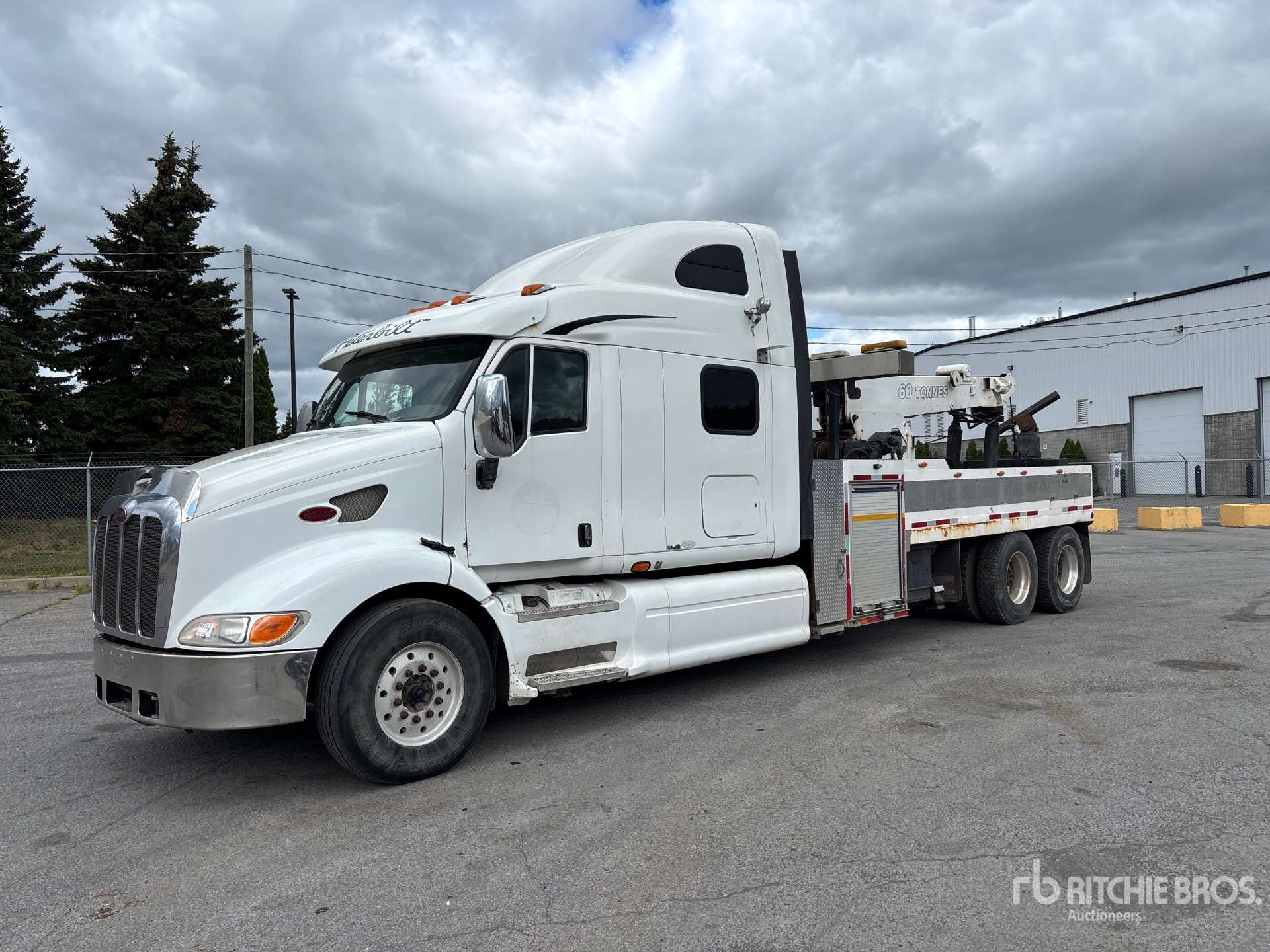 2006 Peterbilt 387 6x4 Sleeper Tow Truck