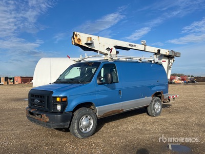 2012 Versalift Vantel29N-01 29 ft on 2012 Ford E-350 4x2 Van Mounted Aerial Lift