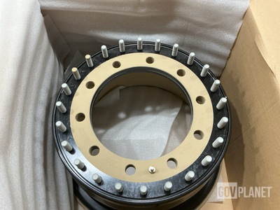 (4) Hutchinson AI-1137-037 Pneumatic Wheel Segments