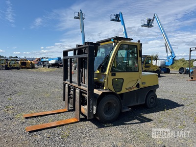 2021 Hyster H120FT 10600 lb Pneumatic Tire Forklift